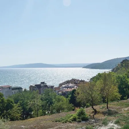 Hébergement de vacances Six-bedroom Holiday In Balchik